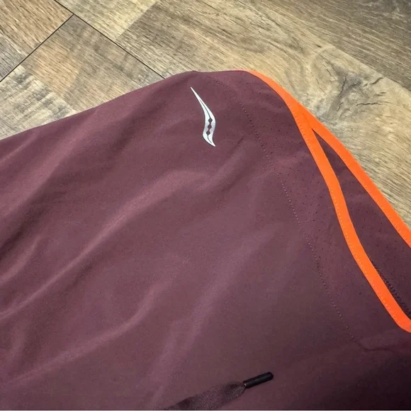 Saucony Women's Athletic Shorts in Maroon and Orange - Picture 2 of 6